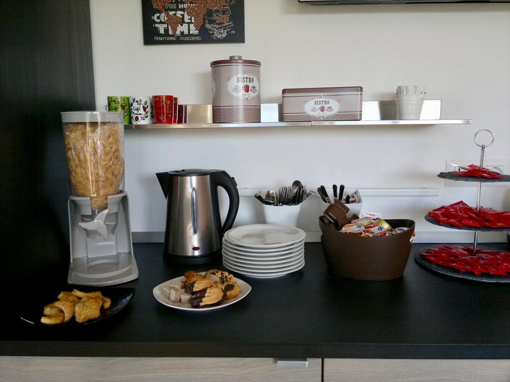 Gmaison Guesthouse Рим Екстериор снимка