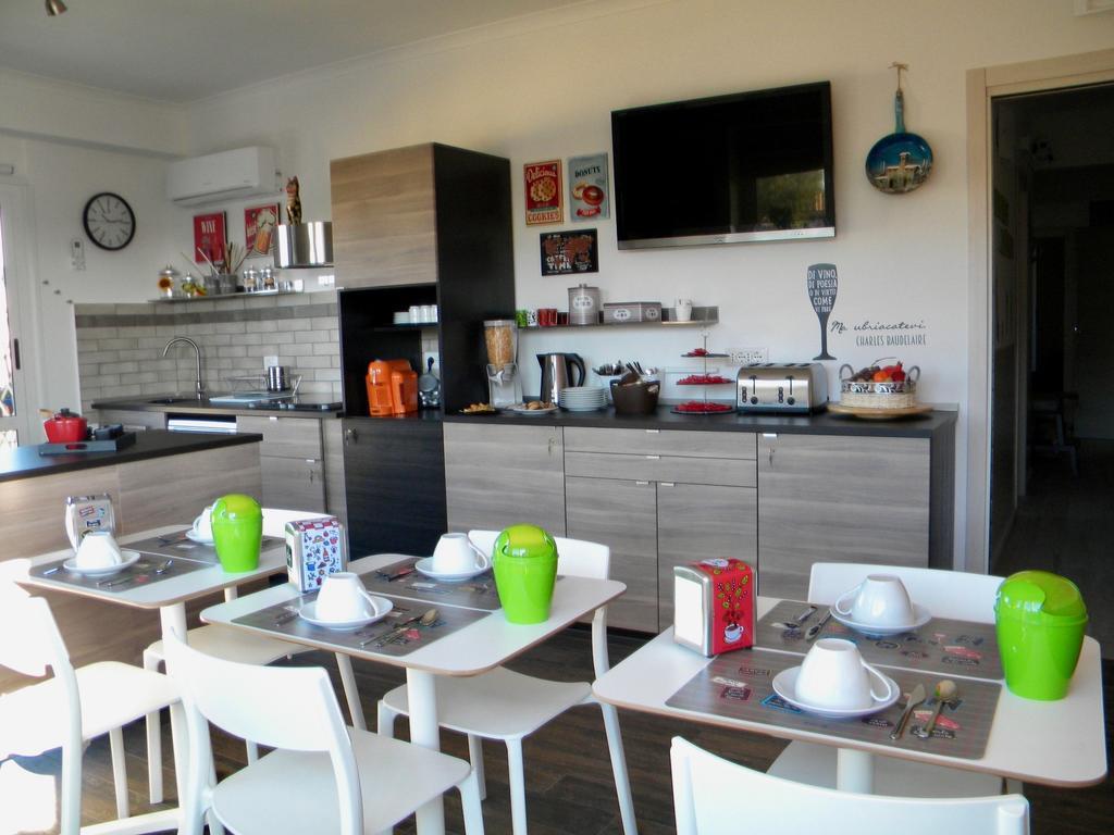 Gmaison Guesthouse Рим Екстериор снимка
